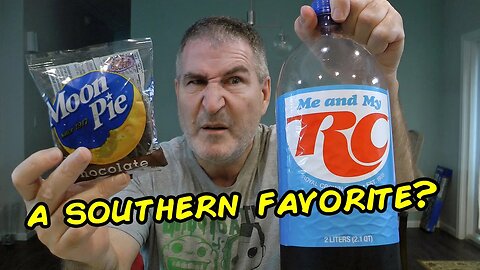 Southern Folks Love Moon Pies With RC Cola! WHY?? 😮🤔 | It's A Southern Thang