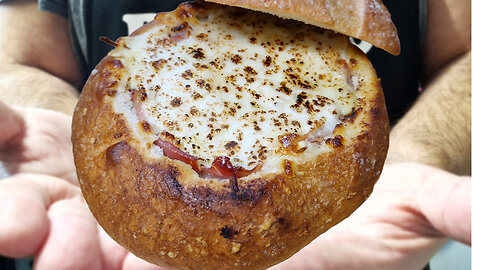 Easy & Tasty: Stuffed Bread with Pancetta & Chorizo