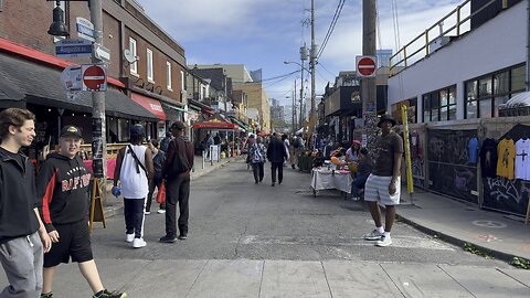 Downtown Toronto Walking Kensington Market