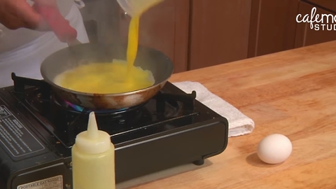 Watch This Military Chef Show You the Perfect Way to Flip an Omelet