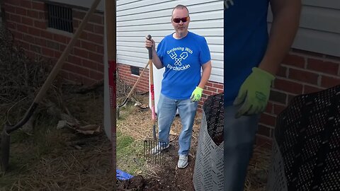 Flipping a geobin compost pile #gardeningwithbarchuckin #shorts