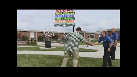 Bowling Green Tech College (SKYCTC) | Open Air Preaching | Street Preacher Kerrigan Skelly