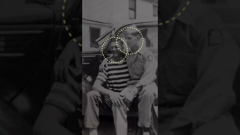 100-Year-Old Antique Photos Restored in 30 seconds #shorts