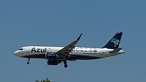 Airbus A320NEO PR-YRX vindo de Campinas para Manaus