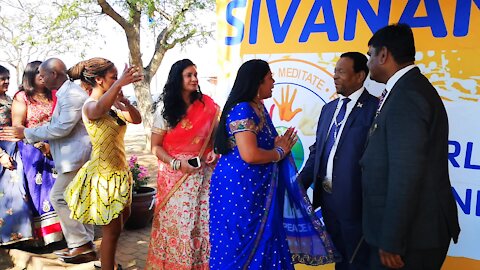 SOUTH AFRICA - Durban - King Goodwill Zwelithini hosts Diwali celebrations (Video) (D2E)