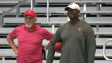 Bucs Head Coach Todd Bowles completes his degree, 37 years after leaving for pro football