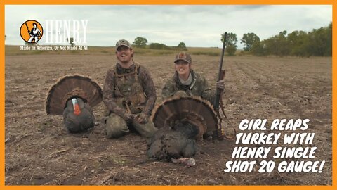 GIRL REAPS TURKEY AT CLOSE RANGE! #HUNTWITHAHENRY