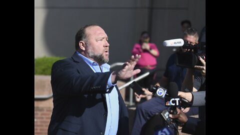 Alex Jones Indicts The Elite In Press Conference At Sandy Hook Trial