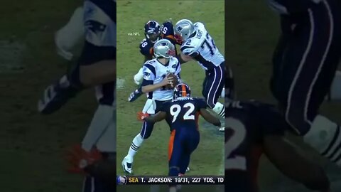 TOM BRADY GOT SLAMMED🏈😳