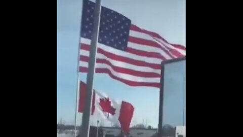 American And Canadian Truckers Working Together