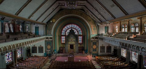 SECRET TUNNELS FOUND UNDERNEATH A JEWISH SYNAGOGUE OF SATAN IN NYC!