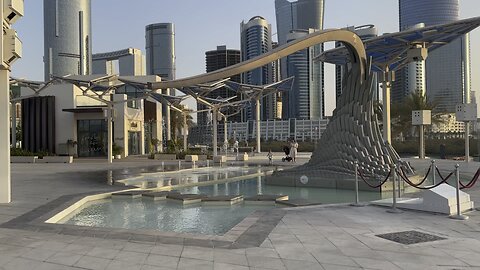 Rhythmic water fountain at reem islan