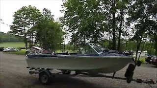 Restoring a 1970 Winner Lake & Sea Boat