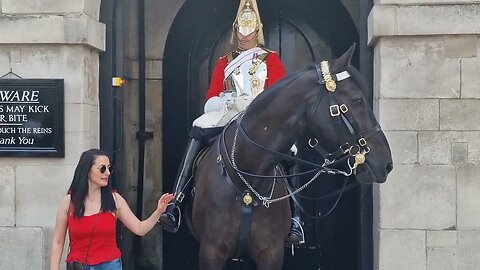 Your leaning on his boot. OK #horseguardsparade