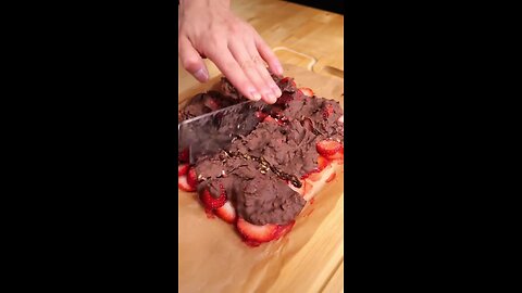 recipe of strawberry chocolate bark