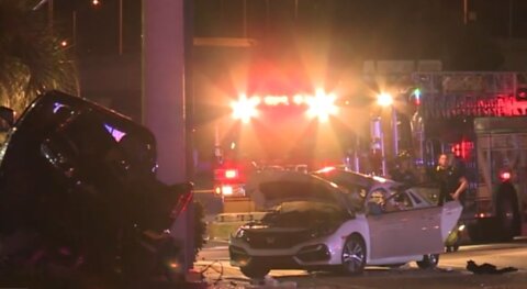 Fatal crash shuts down intersection in West Palm Beach