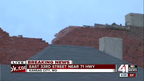 Roof collapse closes road near 71 Hwy