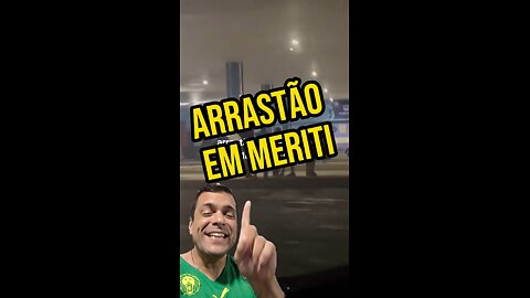 Arrastão em São João de Meriti, na noite da quinta feira santa.