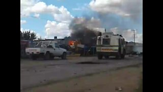 Looting continues unabated in Mahikeng uprising (8Cy)