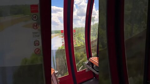 Free things to do at Disney. Riding the Skyliner. #Disney #disneyworld #freethingstodoatdisney