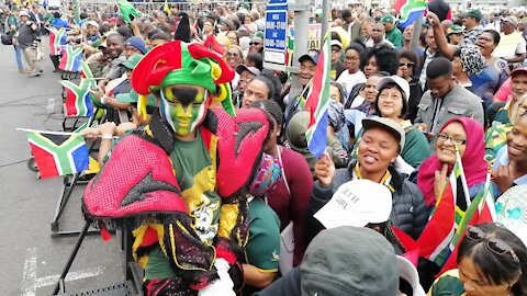 SOUTH AFRICA - Cape Town - Springbok Trophy Tour (Video) (iHj)