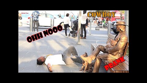 Cowboyprank in Melbourne and Brisbane super funny reactions lelucon statue prank luco patung