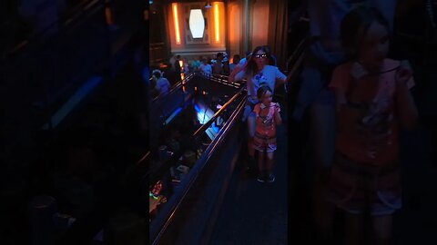 Disney's Hollywood Studios Why Was Star Tours Line So Long?