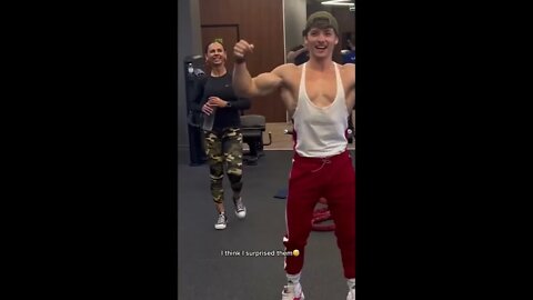 4 Minutes of Relatable Gym TikToks - People Mirin Edition🔱💪 TikTok Compilation, Daily Motivation