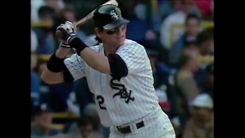 September 30, 1990 - Standing Ovation for Carlton Fisk After Final Comiskey Park AB