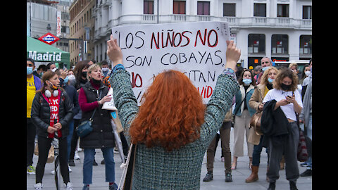 Día de la Rata de Laboratorio en defensa de los Niños Cobaya, en Callao, Madrid