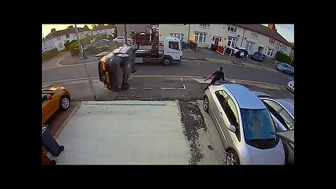 UK Dashcam _3 _ Crashes_ Bad Driving And Near Misses _ Dash Cam Uk_ Car Crash Compilation