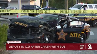 HamCo deputy in critical condition after crash with Metro bus