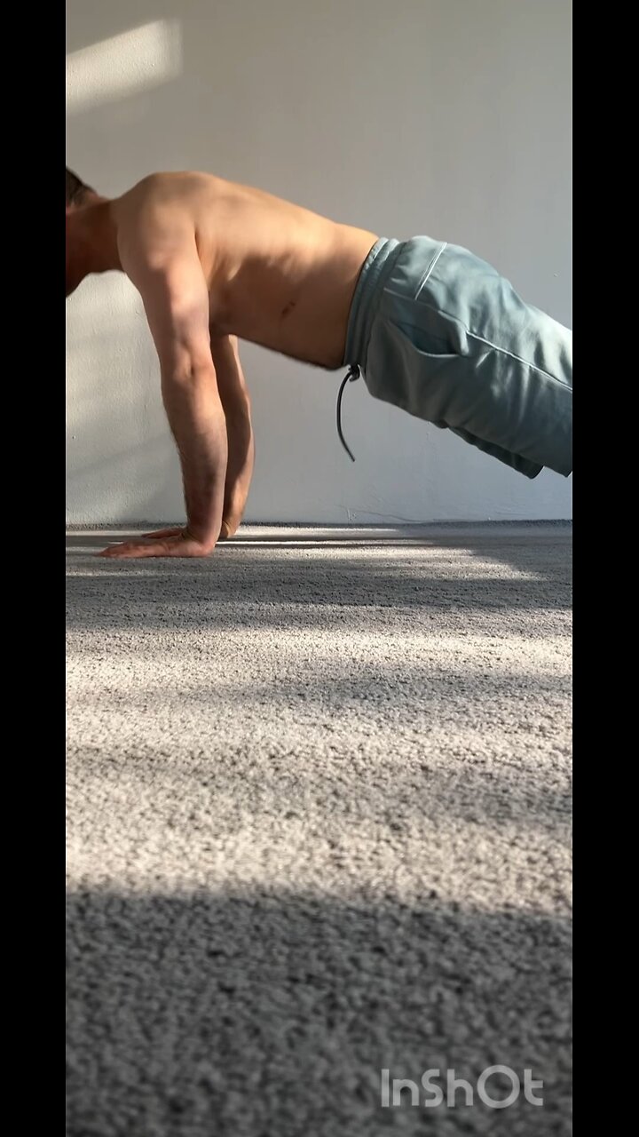 the man in the mirror.🤩