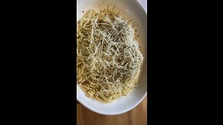 Lemon Garlic Pasta