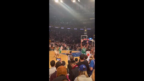 RJ Barrett made the winning 3-pointer against Celtics Tatum at Madison Square Garden i