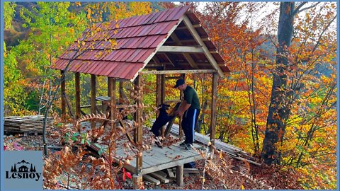 I am building a house in the mountains with my own hands