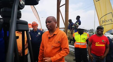 SOUTH AFRICA - Johannesburg - Reopening of the M2 Motorway (Video) (k6V)