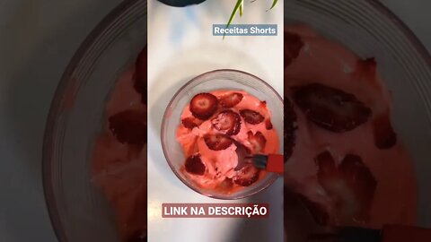 MOUSSE DE MORANGO 🍓🤤 | Receitas #Shorts