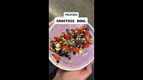 ✨Protein Smoothie Bowl with Blueberry✨