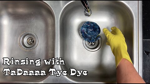 Rinsing Tie Dye with TaDaaaa Tye Dye: Kirkland Tee S Diagonal Stripes