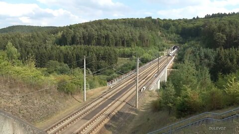 15 .Looking at the high-speed rail from such a perspective, do you still feel slow?