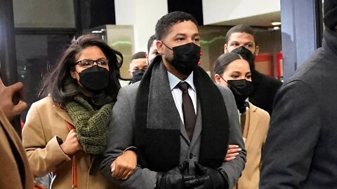 Fake Hate Crime 'Victim', Jussie Smollett, Sentenced 5 Months to Prison For Fraud