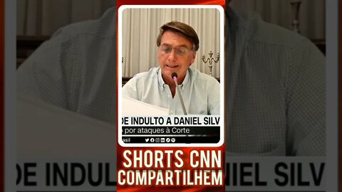 Bolsonaro decreta perdão da pena a Daniel Silveira;