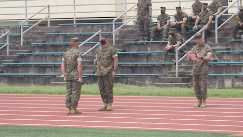 3d MLG Commanding General presents Navy and Marine Corps Medal to Sergeant Major David M. Potter