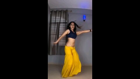 Indian girl dance #viral #dance #popular