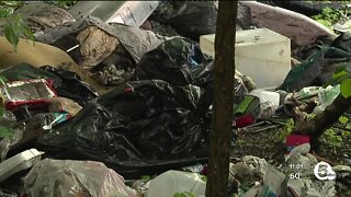 Kent homeowners demand trash clean-up near 2 city parks