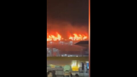 Luton Airport Fire #uk #london #luton #airport #fire