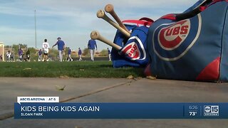 Kids fighting health battles flown to Arizona for Spring Training surprise