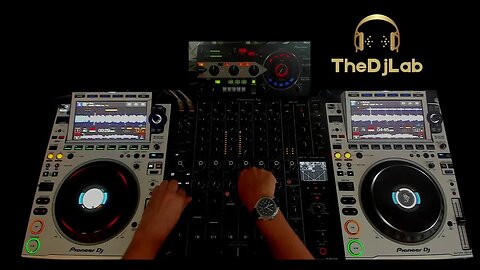 Quick Mix - Pioneer Dj CDJ-3000s vwith DJM V-10 & RMX-1000