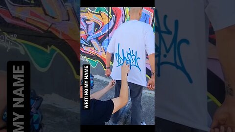 GRAFFITI ARTIST TAGS A GUY'S TEE! 😳 #graffiti #graffitiart #shorts